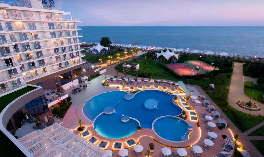 Отели Адлера - гостиничный комплекс «Radisson Collection Paradise Resort and Spa»